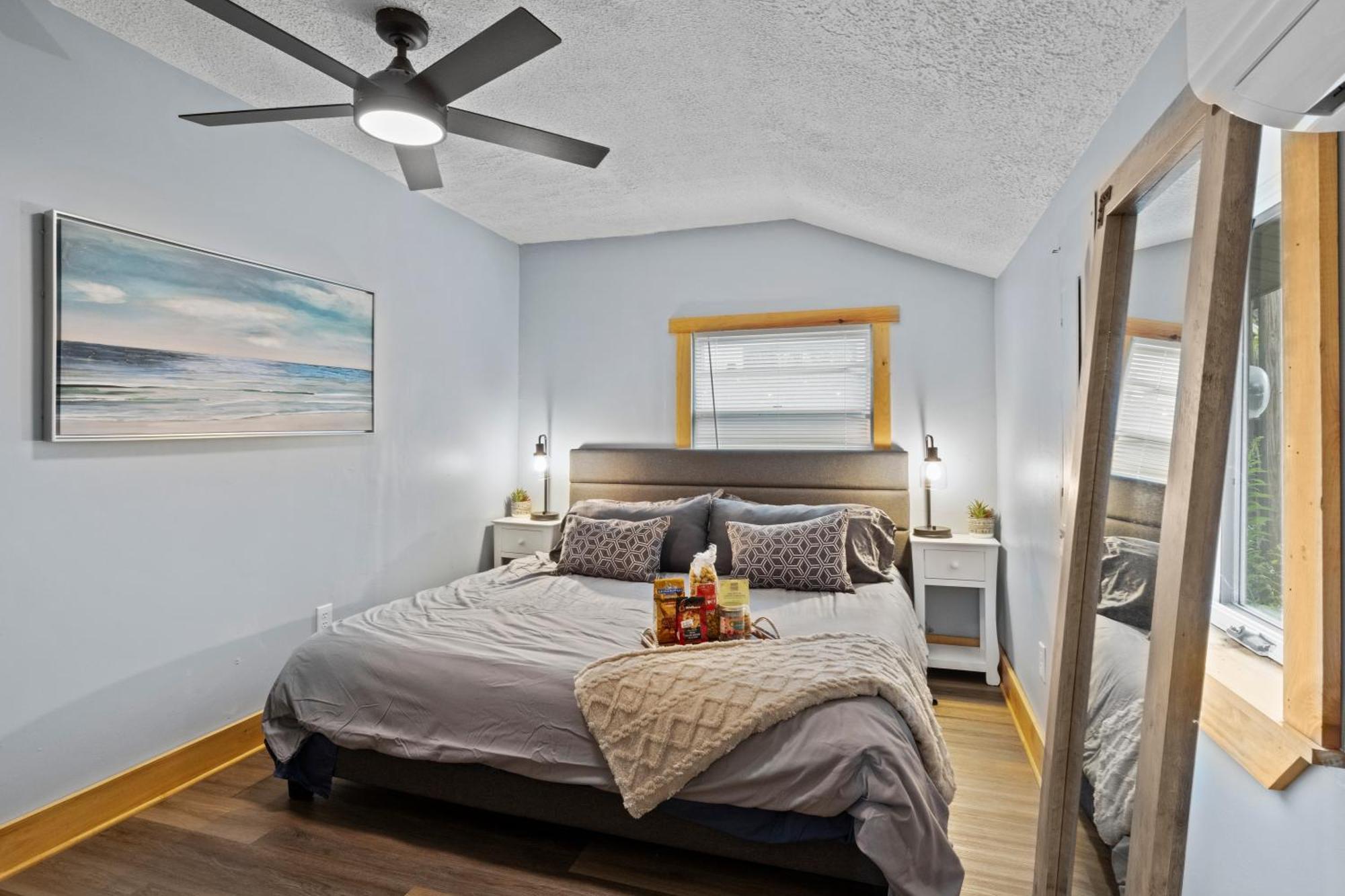 Cozy Home W/ King Bed & Lake Access Canandaigua Kültér fotó